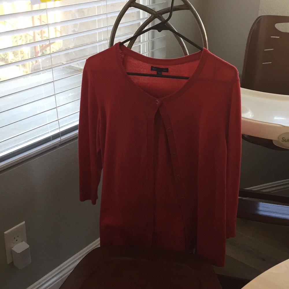 Red Gap Cardigan 3/4 length sleeves pretty buttons